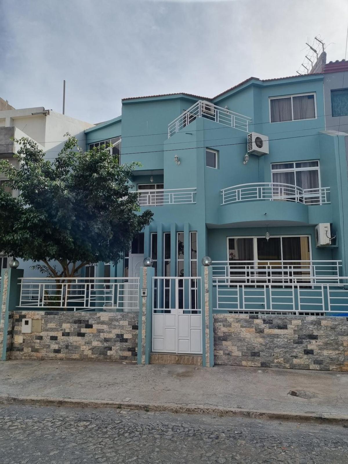 Praia Guest House المظهر الخارجي الصورة
