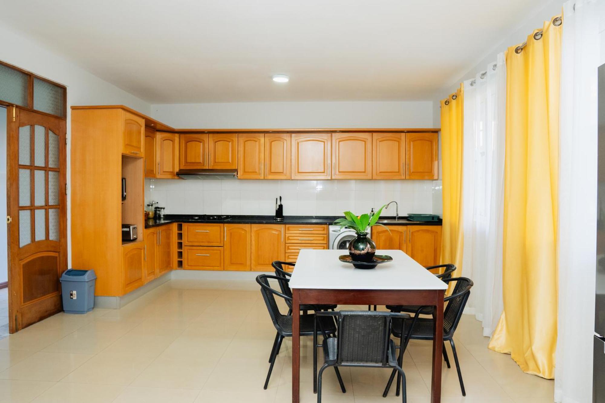Praia Guest House المظهر الخارجي الصورة