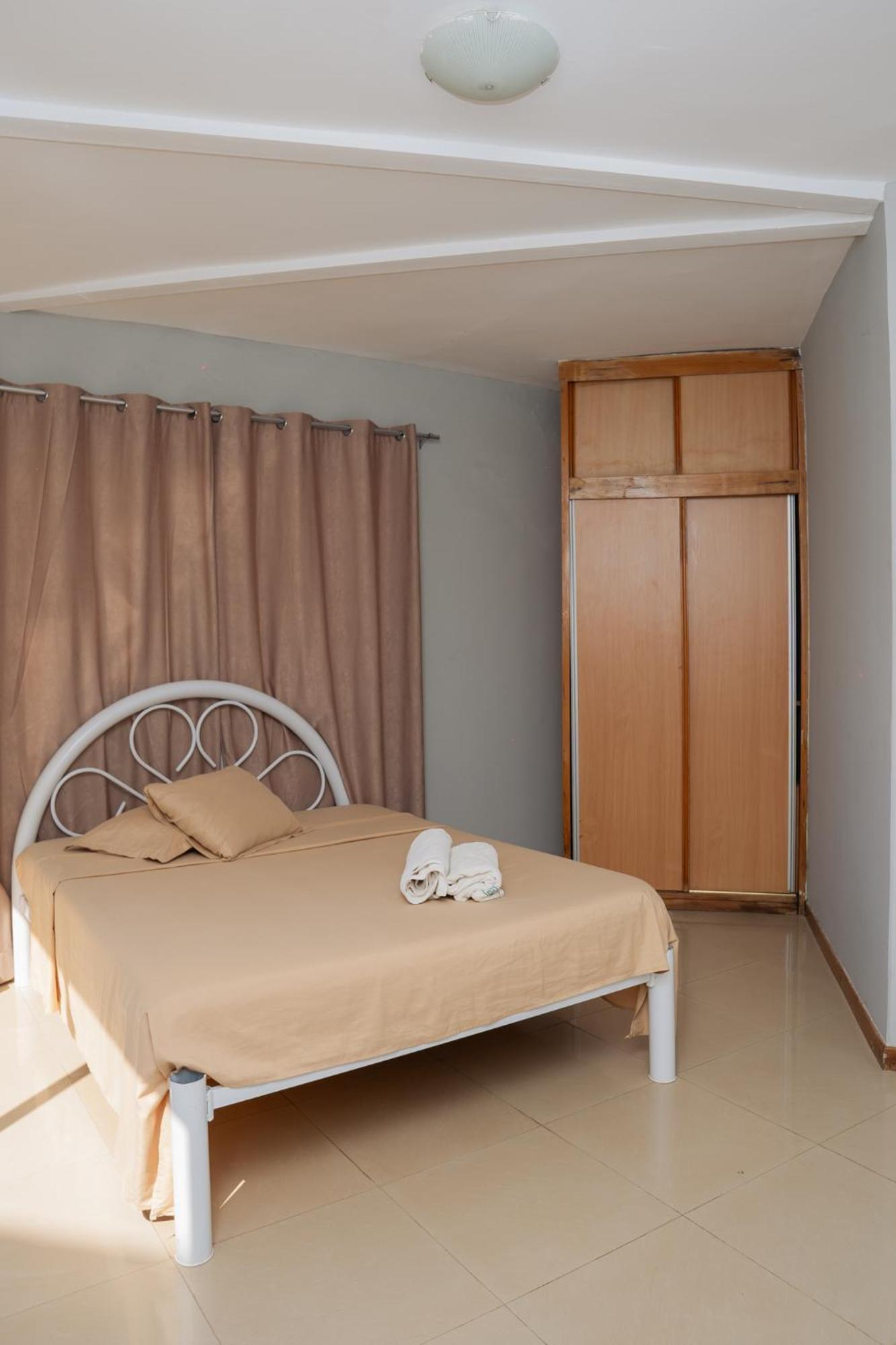 Praia Guest House المظهر الخارجي الصورة