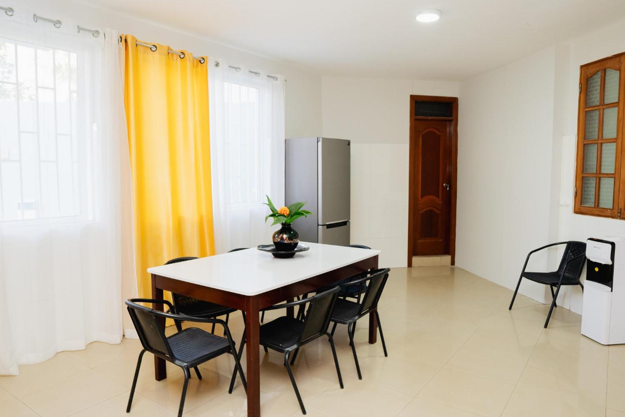 Praia Guest House المظهر الخارجي الصورة